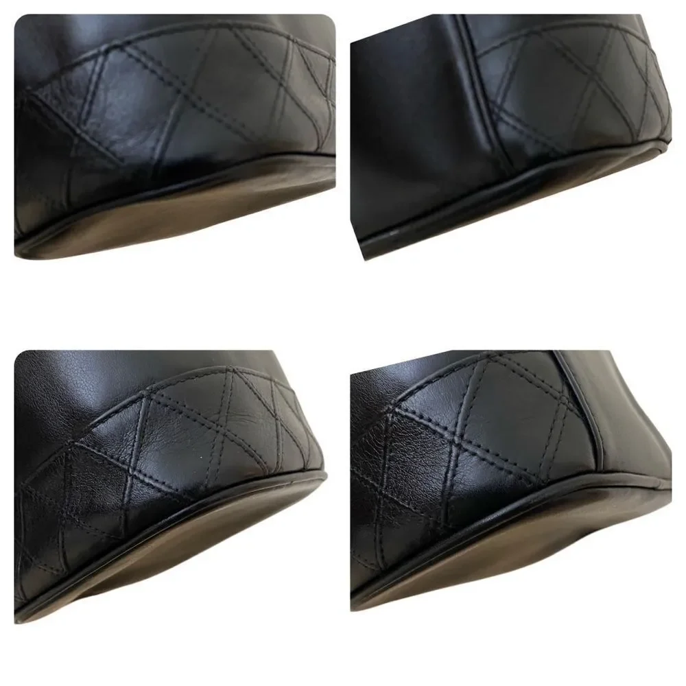 CHANEL CC Bicolore Lambskin Vanity Bag - Picture 14 of 17